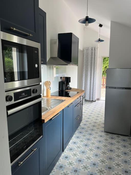 Chez Melanie, Pres De L'Abbaye Apartment จูมีเยส์ ภายนอก รูปภาพ