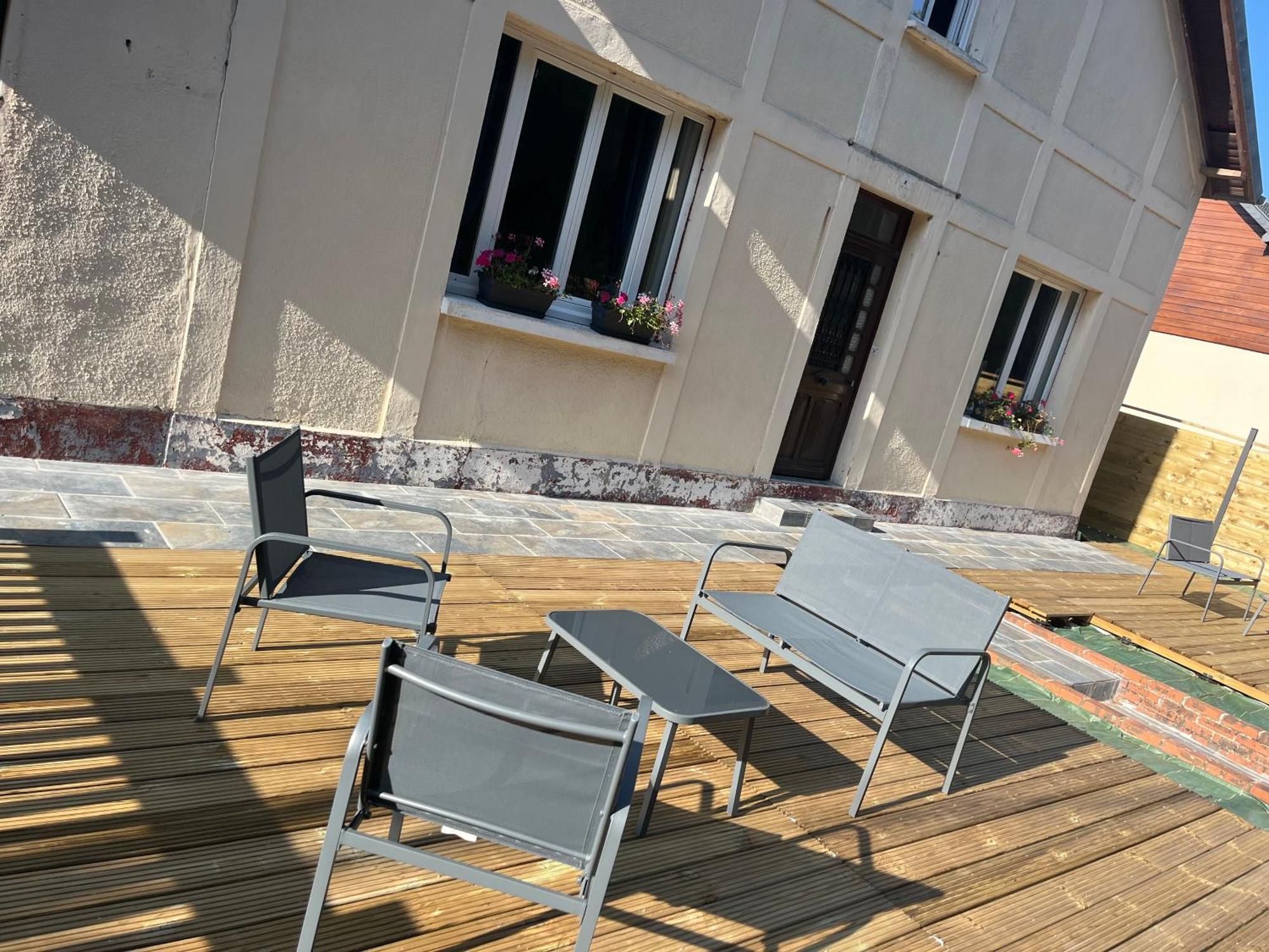 Chez Melanie, Pres De L'Abbaye Apartment จูมีเยส์ ภายนอก รูปภาพ